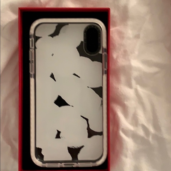 Casetify iPhone XR case - Picture 4 of 5